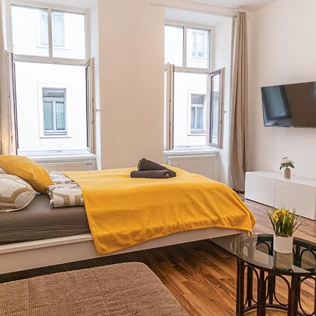 Peaceful 1Br Apt. Near Metro Station Langenfeldg. Apartment Vienna Exterior photo