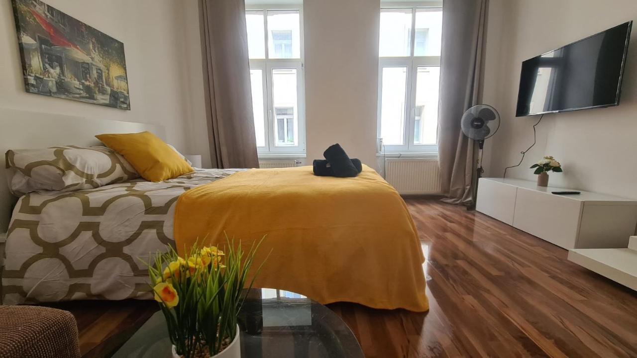Peaceful 1Br Apt. Near Metro Station Langenfeldg. Apartment Vienna Exterior photo