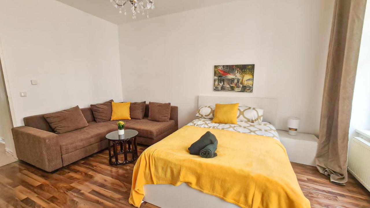 Peaceful 1Br Apt. Near Metro Station Langenfeldg. Apartment Vienna Exterior photo